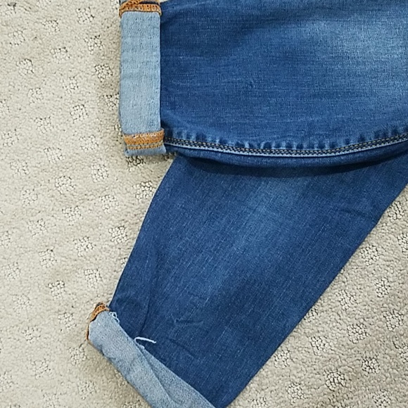 Zara Ripped Jeans - Picture 5 of 5